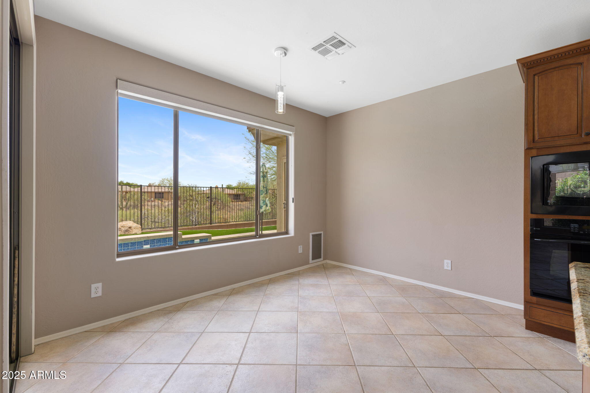 41627 N CEDAR CHASE Road