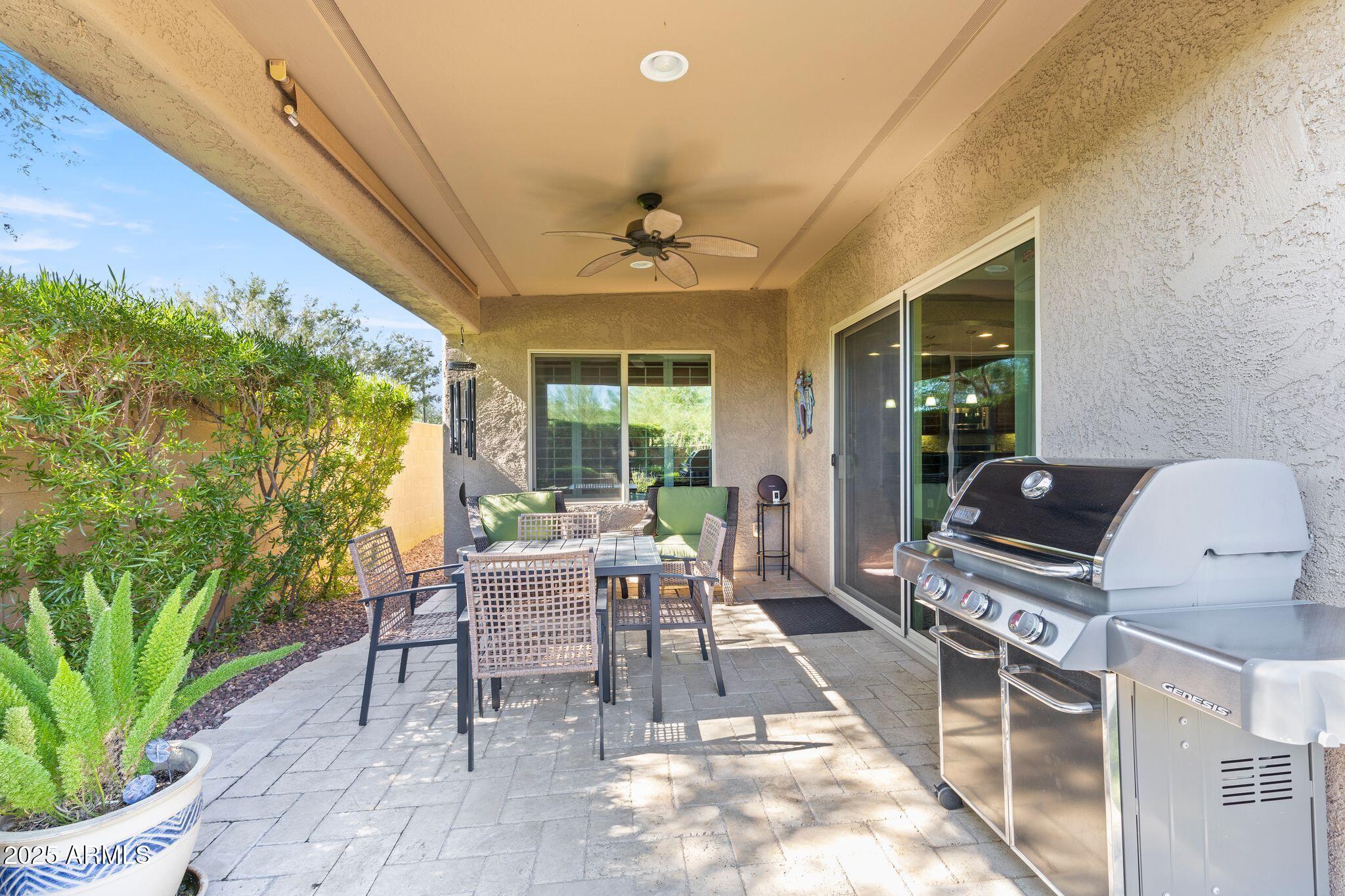 1849 W BUCKHORN Trail