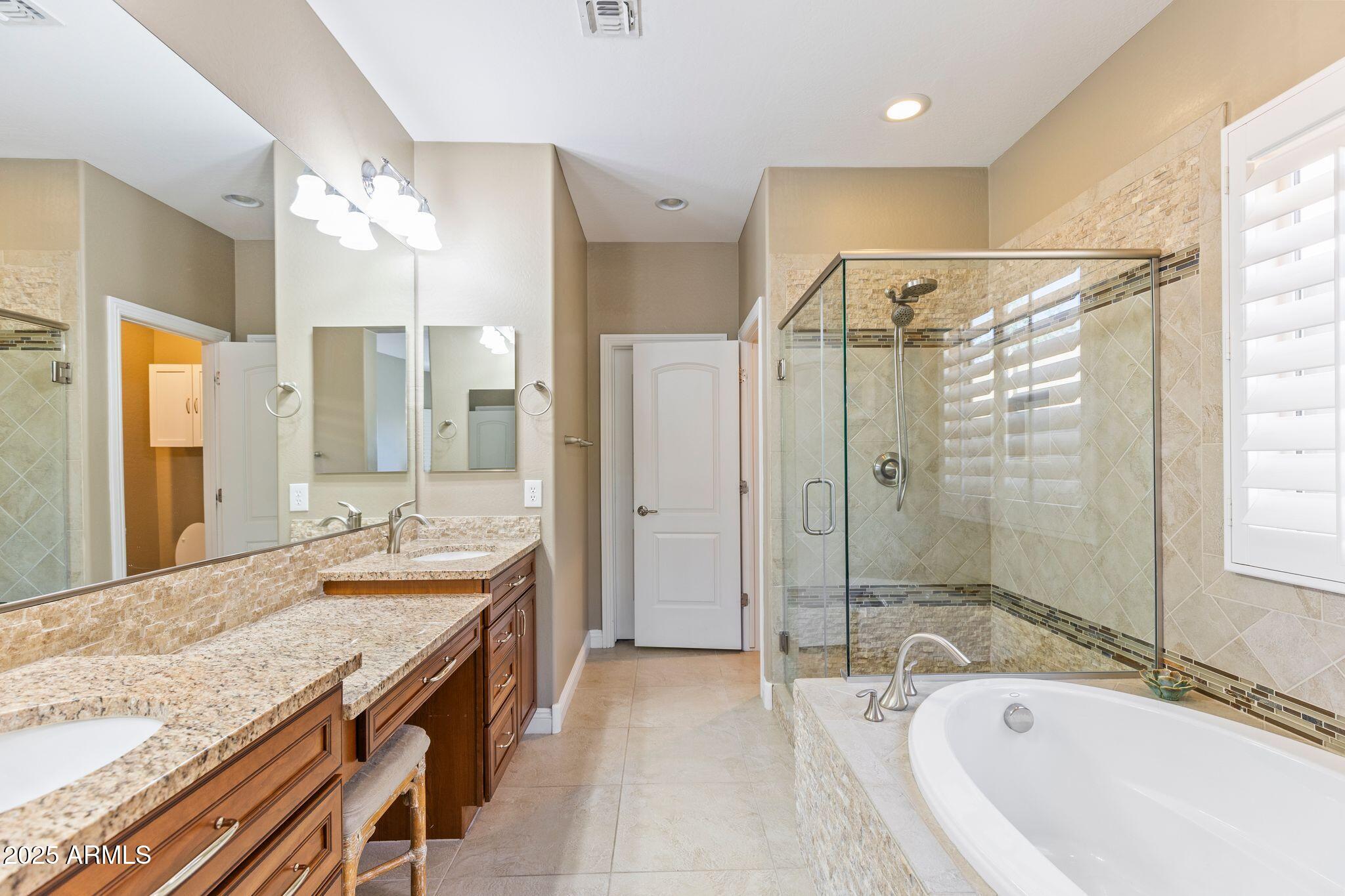 1849 W BUCKHORN Trail