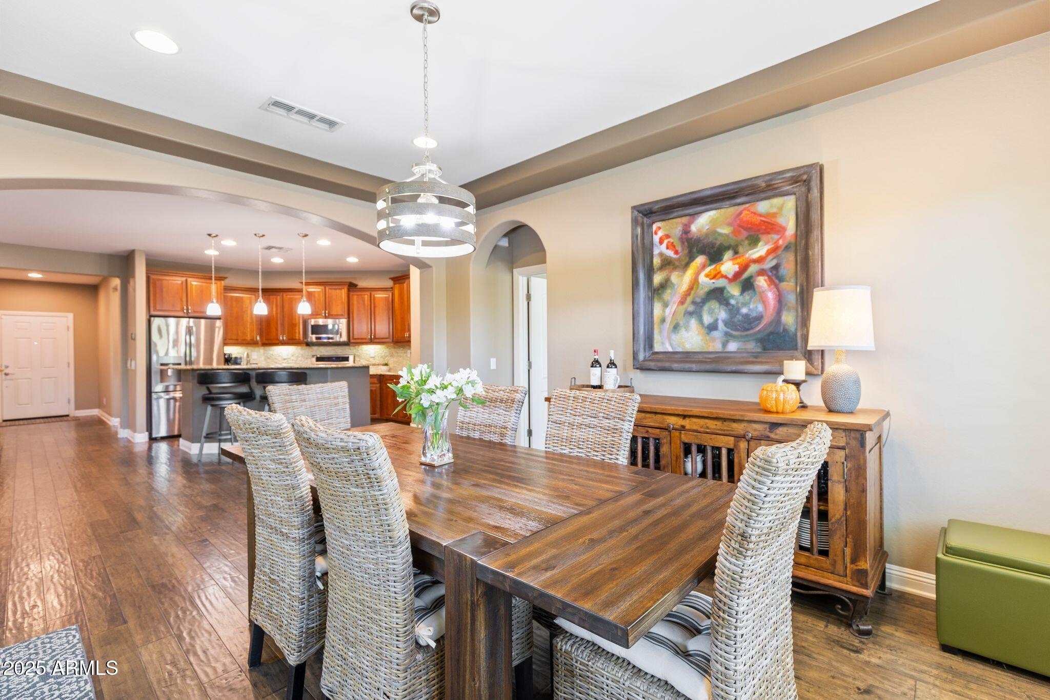 1849 W BUCKHORN Trail