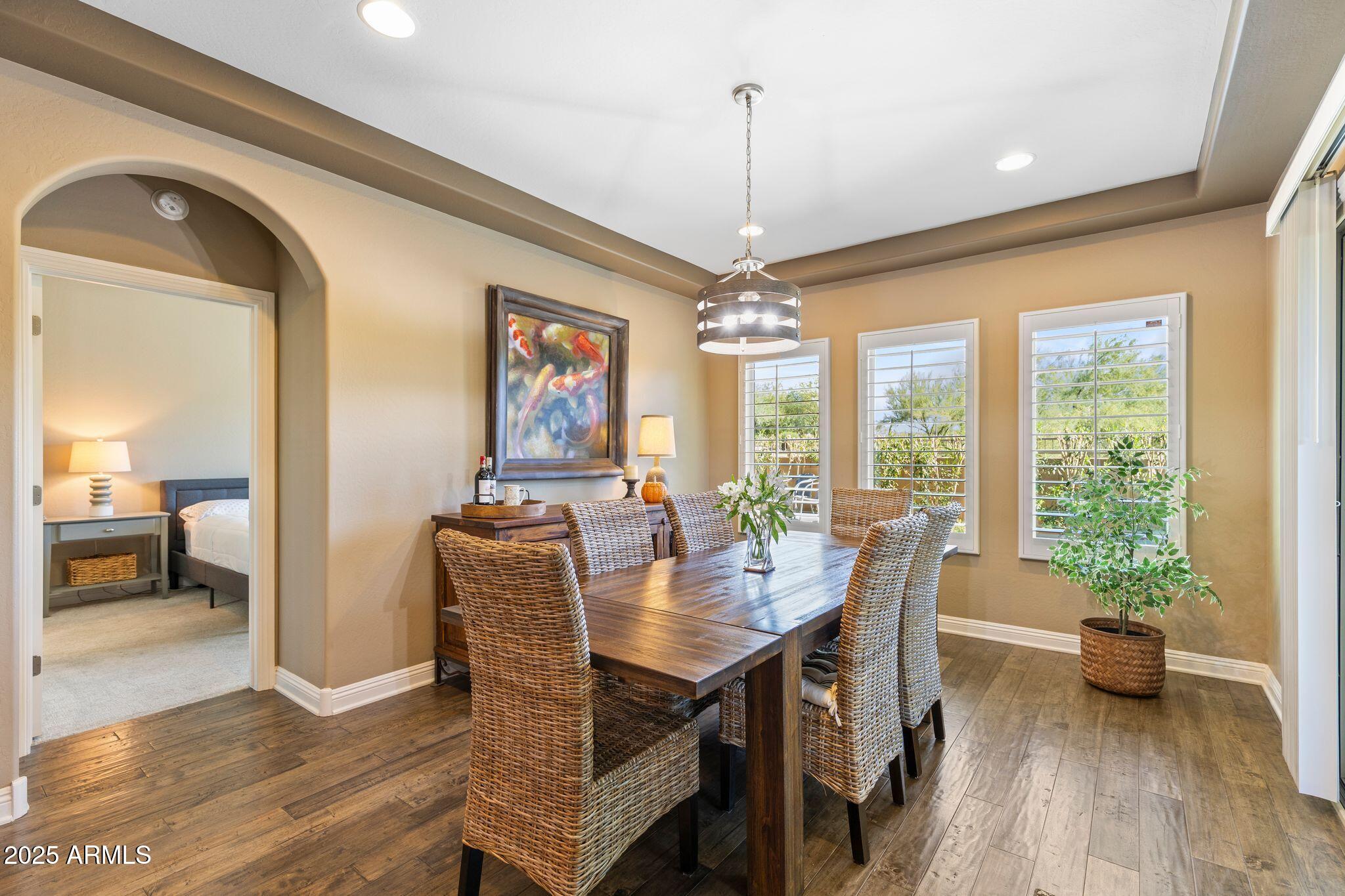 1849 W BUCKHORN Trail