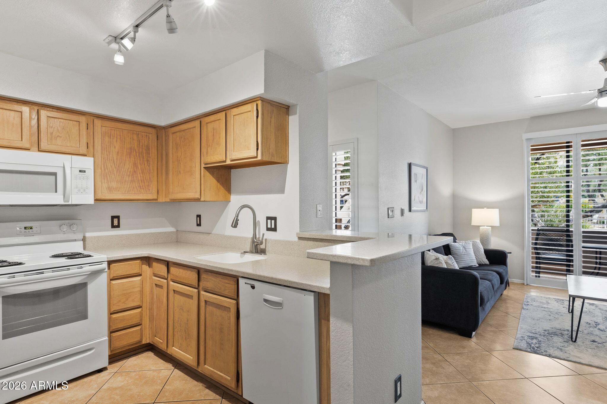 9708 E VIA LINDA Road 1367