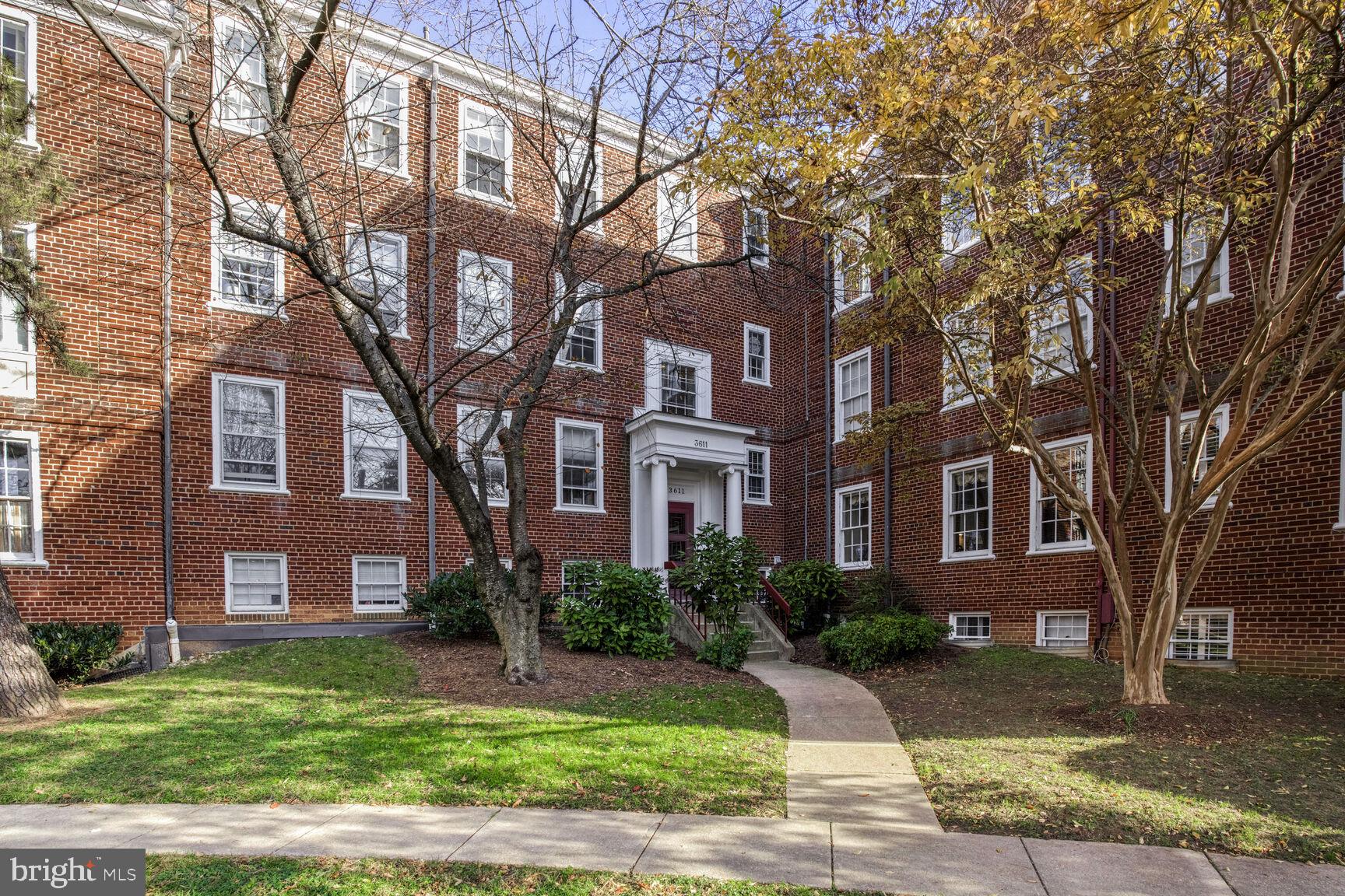 3611 39th St NW #D328
