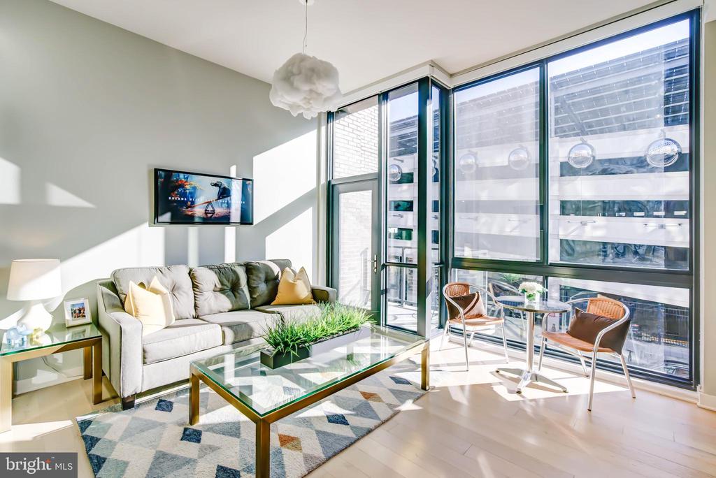 70 N ST SE #211