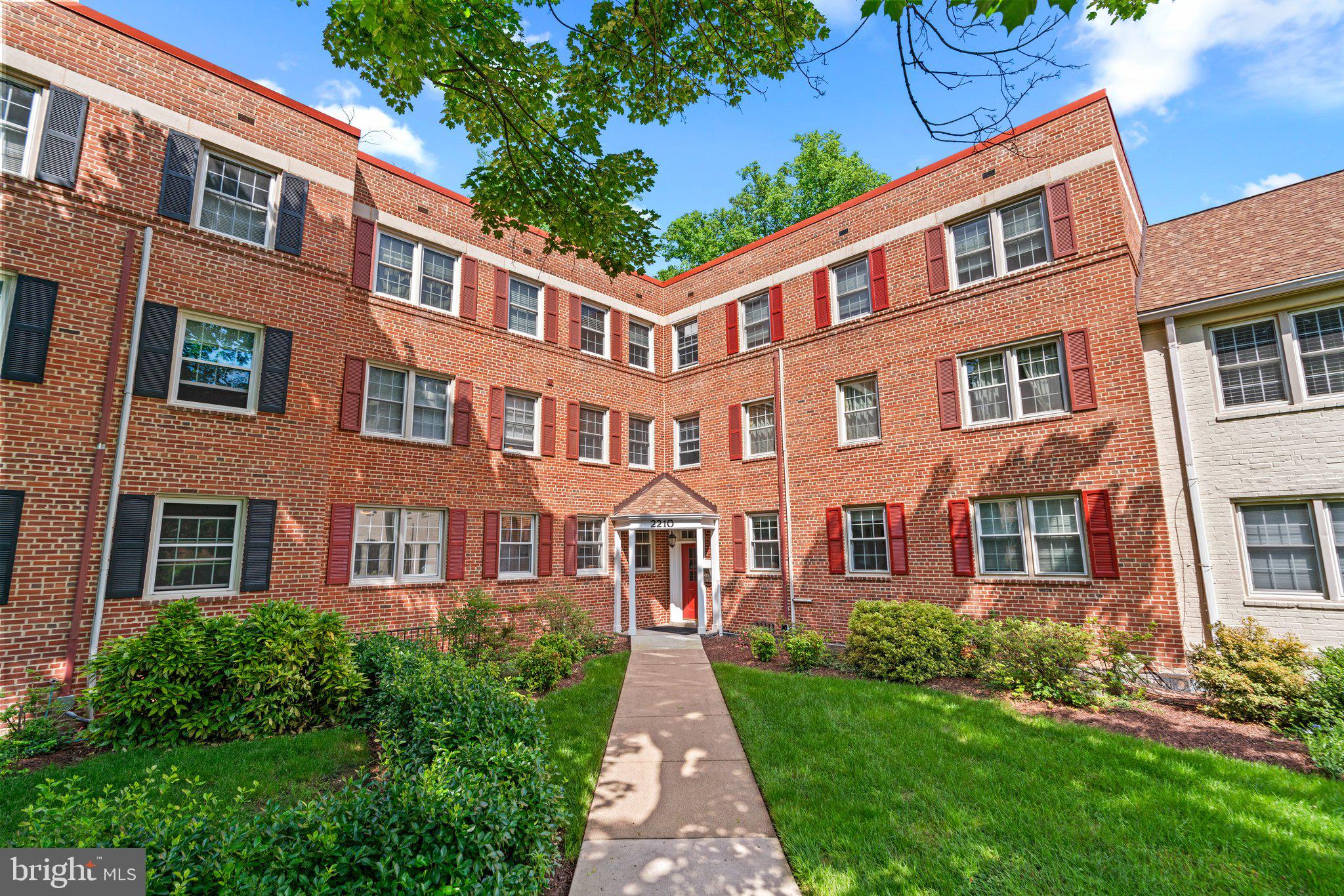 2210 Washington Ave #101