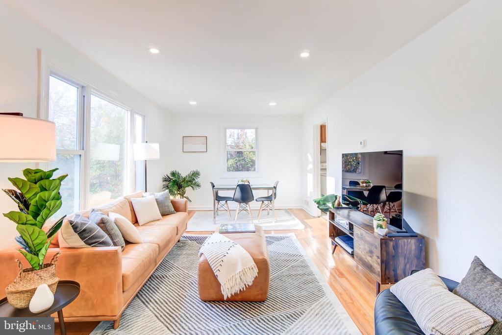 11613 Gail Pl