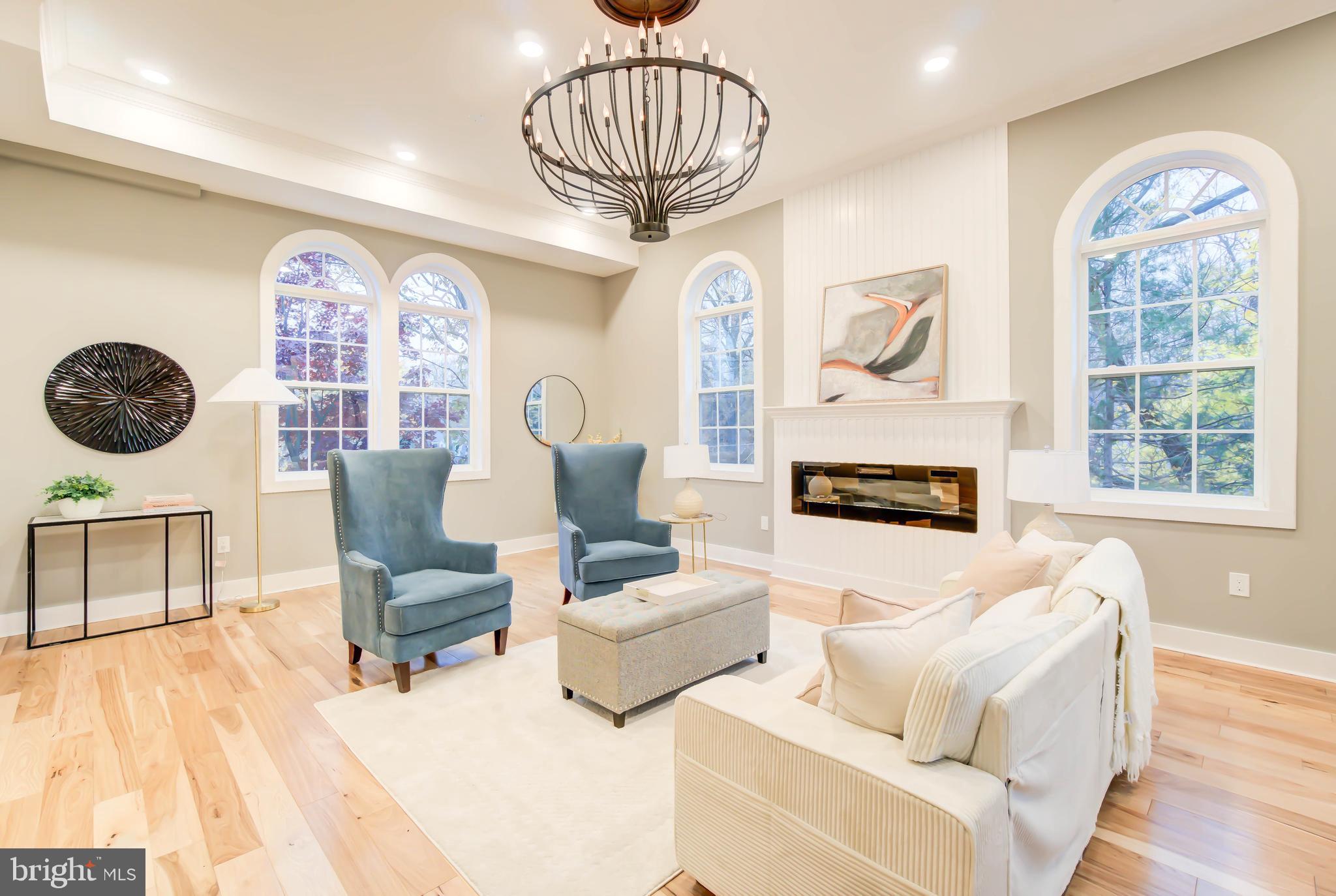 11921 CORONADA PLACE