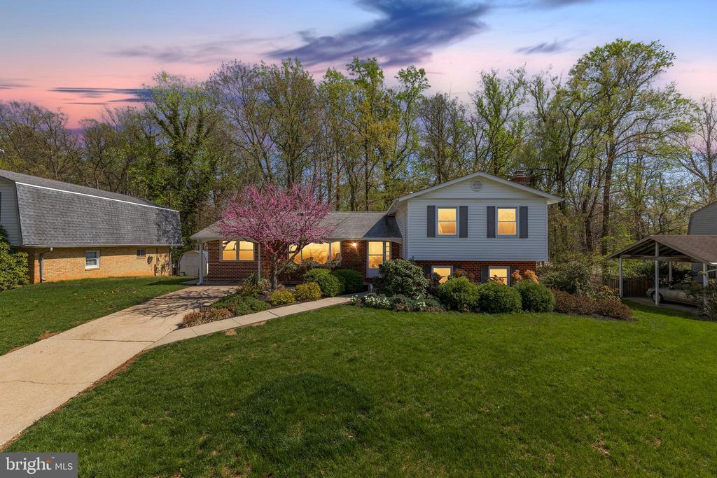 1005 RUPPERT ROAD