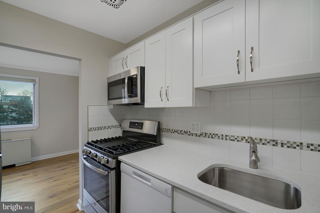 3515 WASHINGTON BOULEVARD Unit: 207