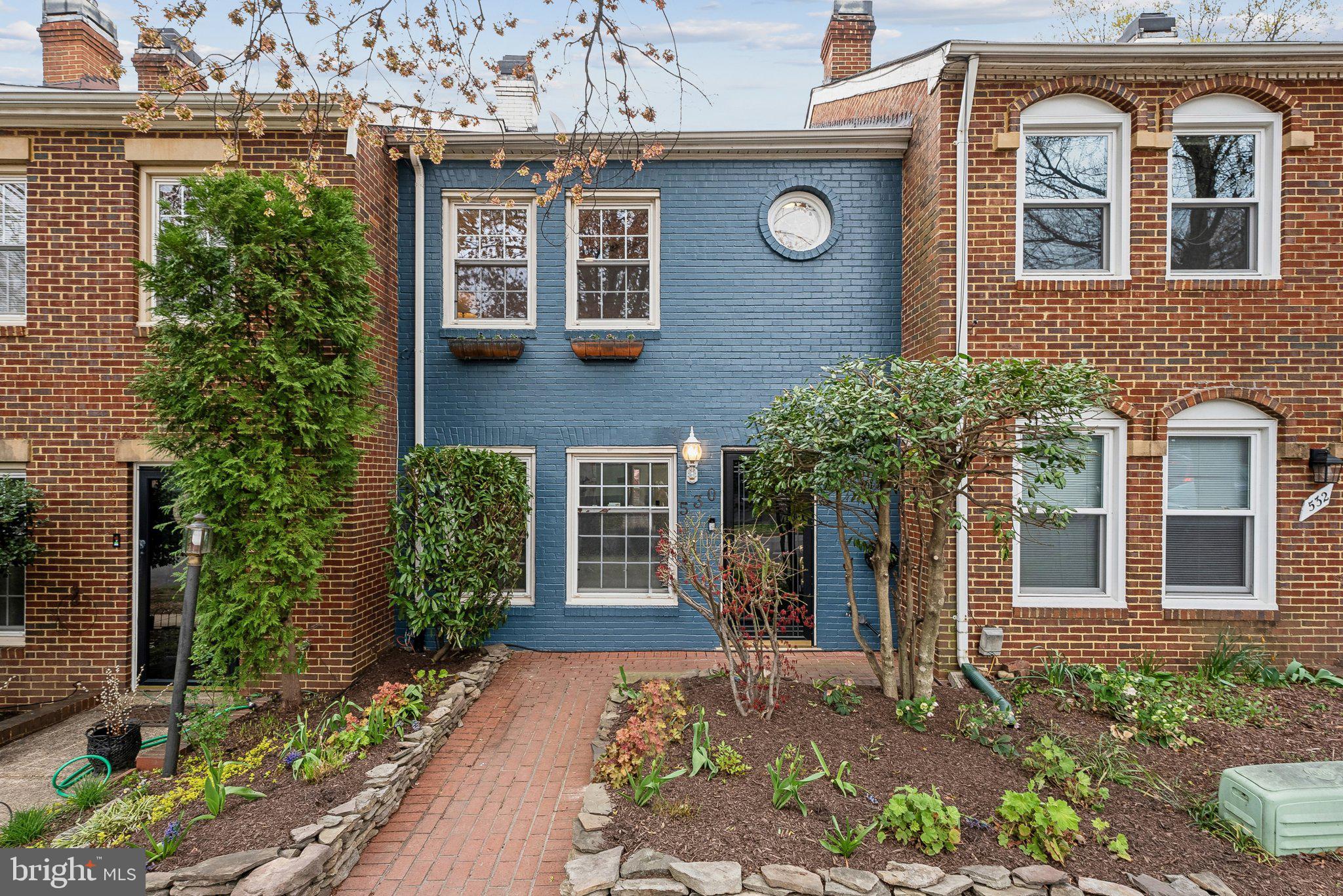 530 S Alfred St