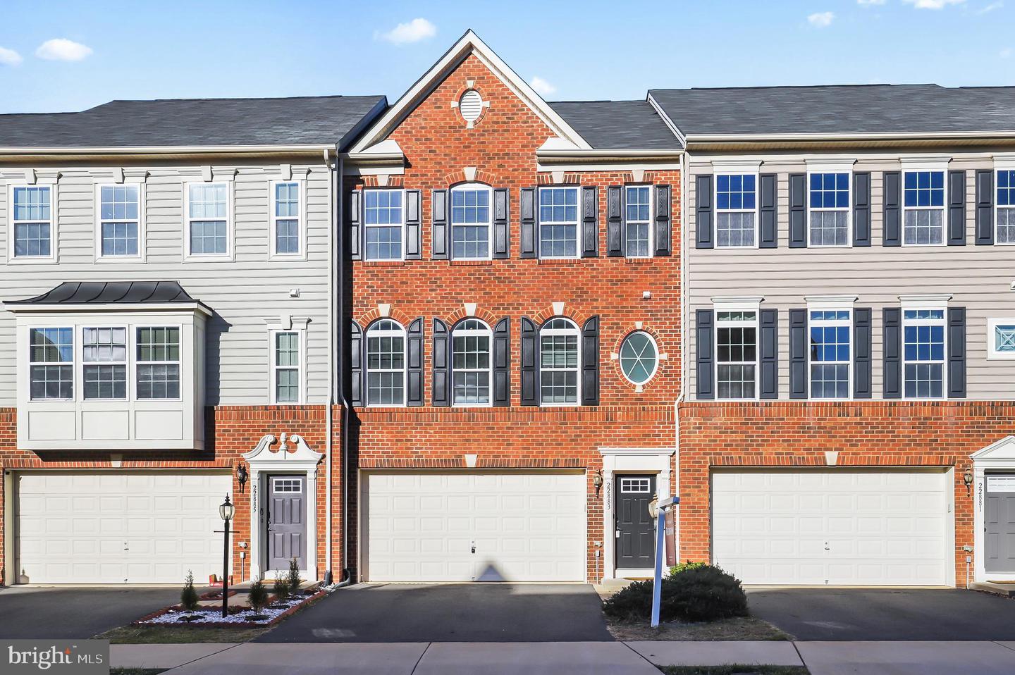 22883 Lacey Oak Ter