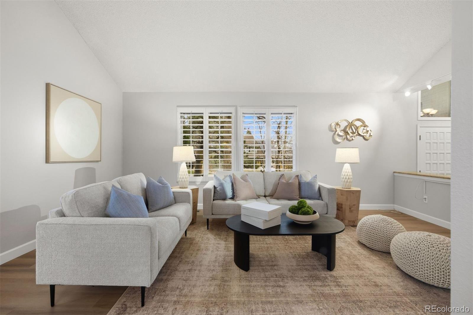 3124 E Hinsdale Place