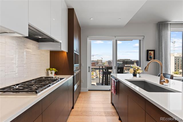 155 Steele Street Unit: 716