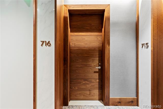155 Steele Street Unit: 716