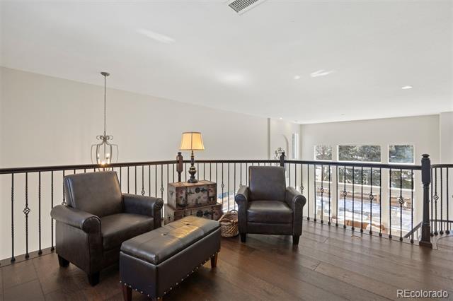 5458 W Calhoun Avenue