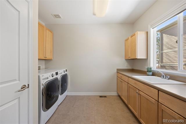 5458 W Calhoun Avenue