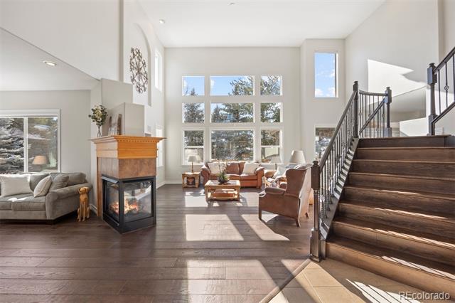 5458 W Calhoun Avenue