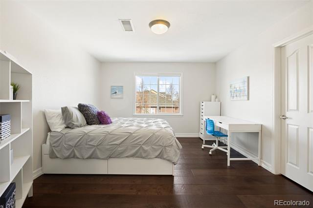 5458 W Calhoun Avenue