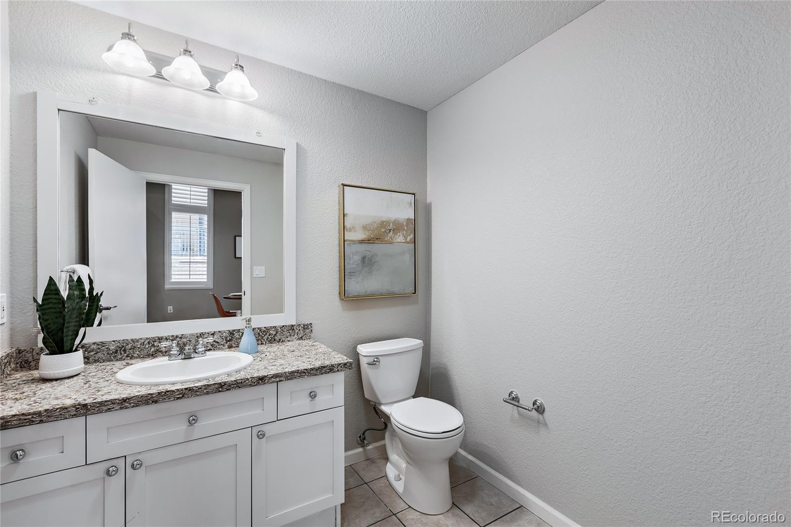 175 Rampart Way Unit: 901