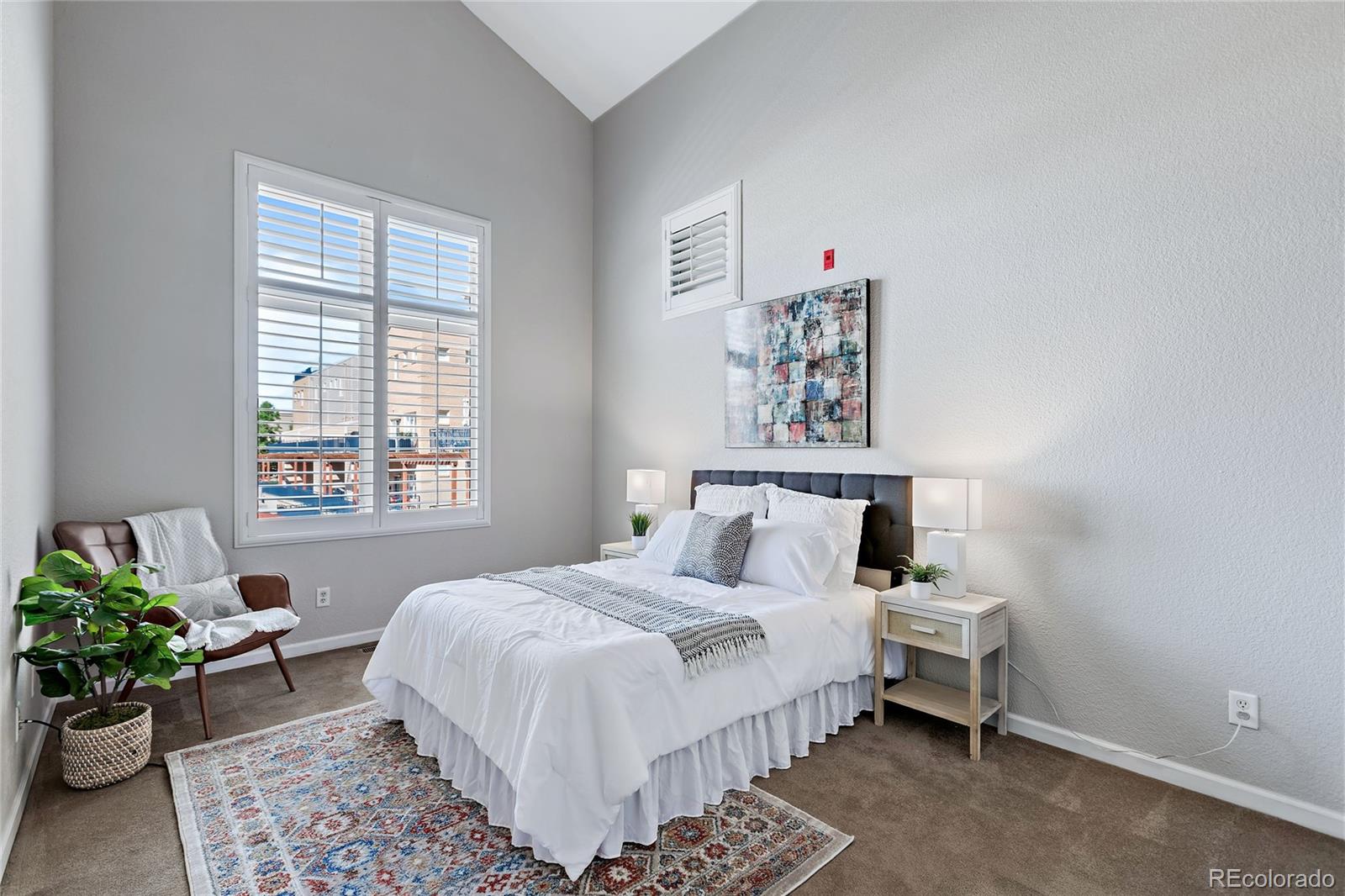 175 Rampart Way Unit: 901