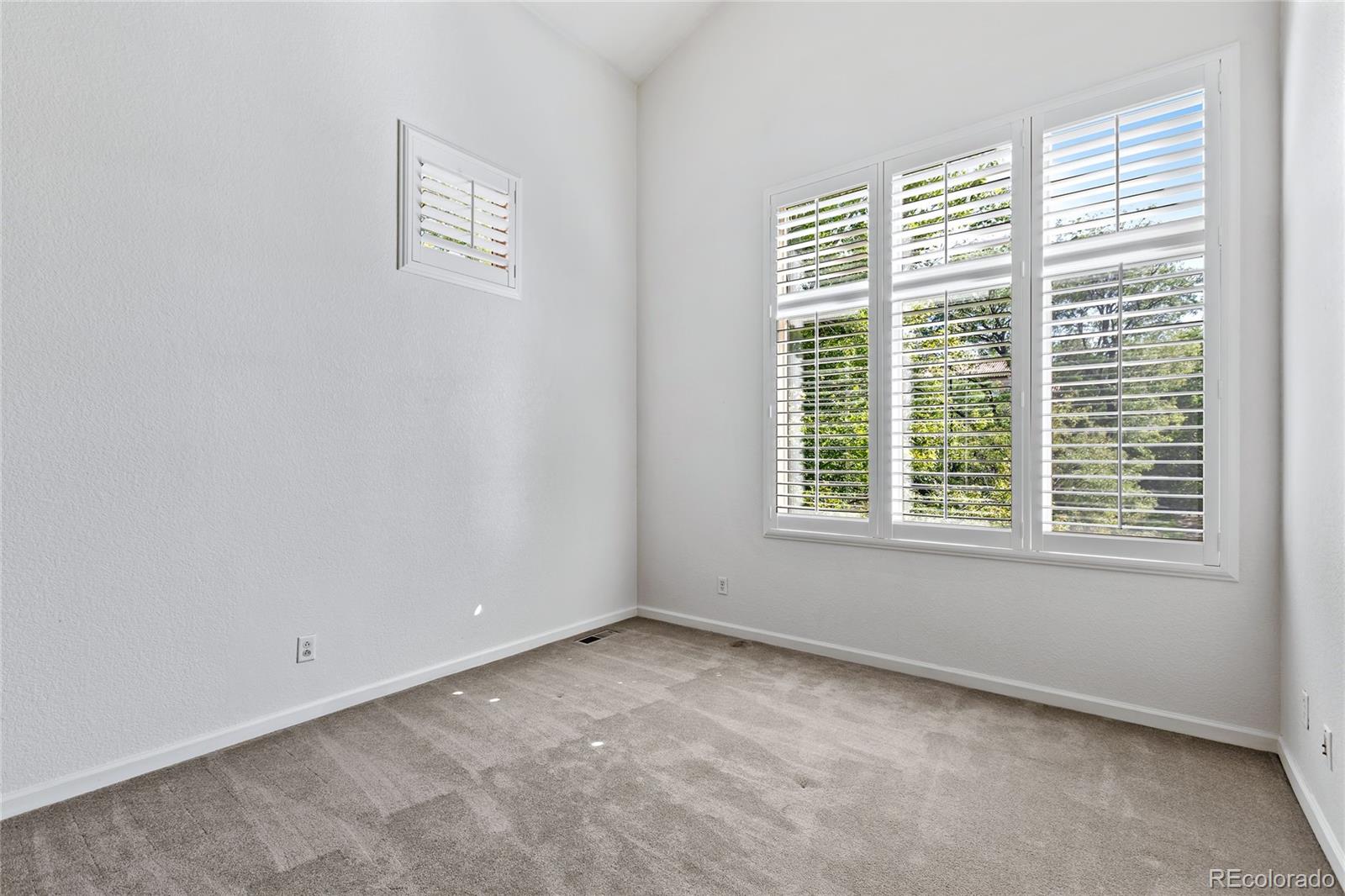 175 Rampart Way Unit: 901