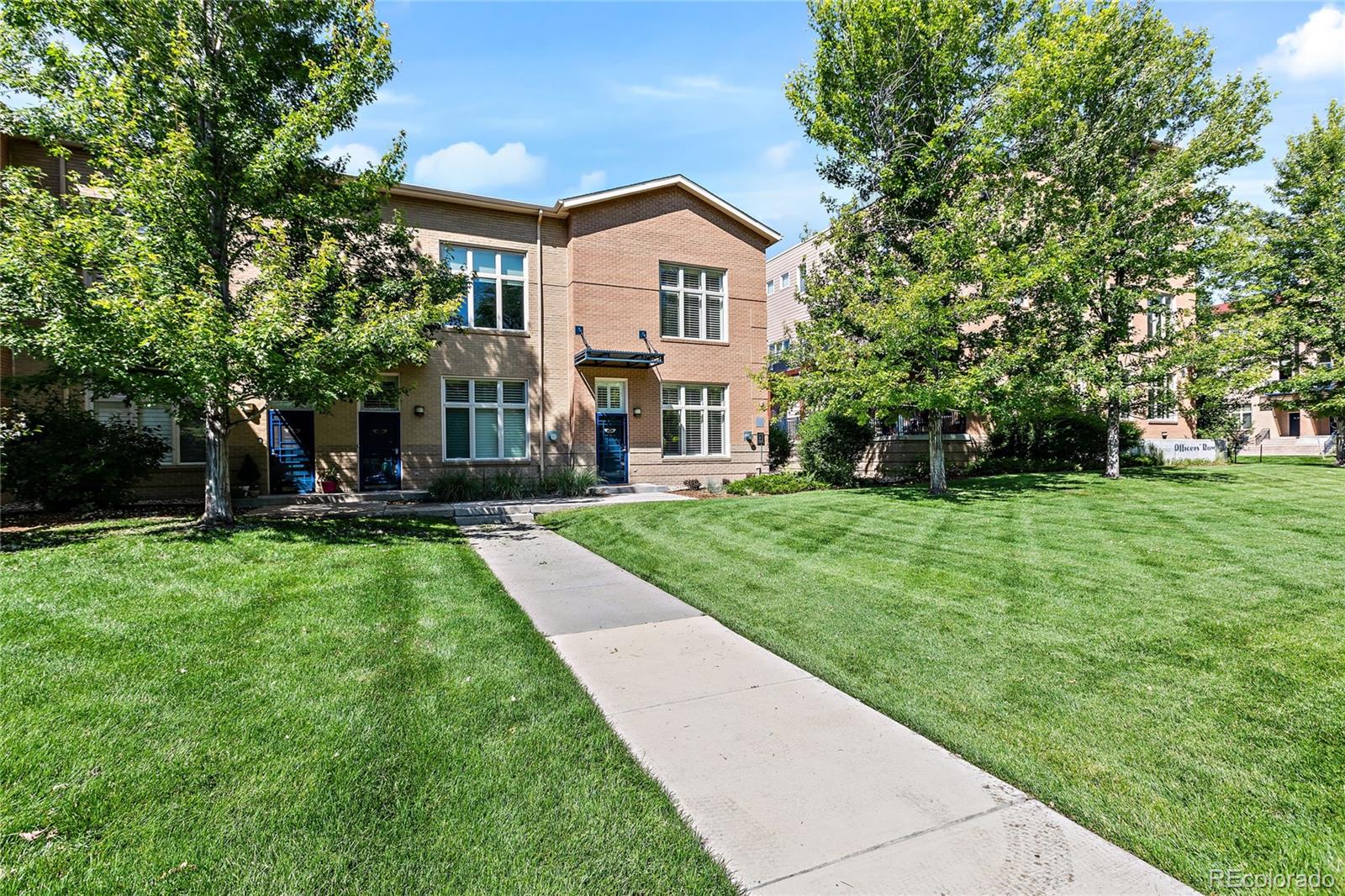 175 Rampart Way Unit: 901