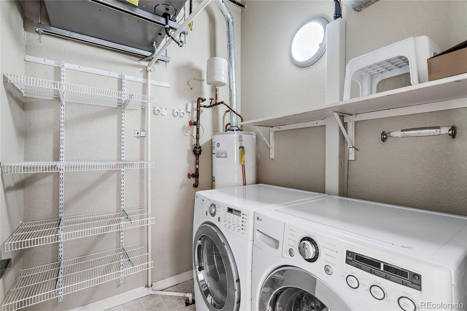 175 Rampart Way Unit: 901