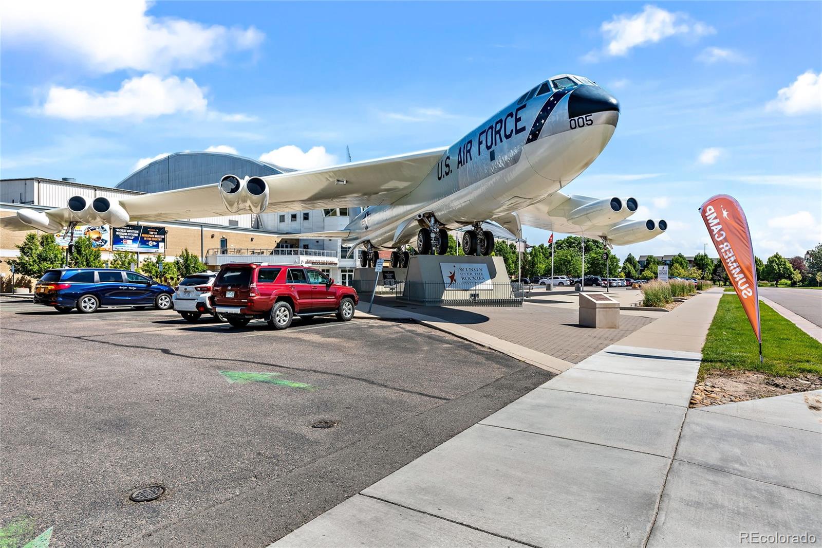 175 Rampart Way Unit: 901