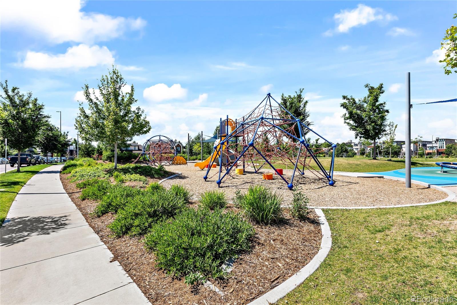 175 Rampart Way Unit: 901