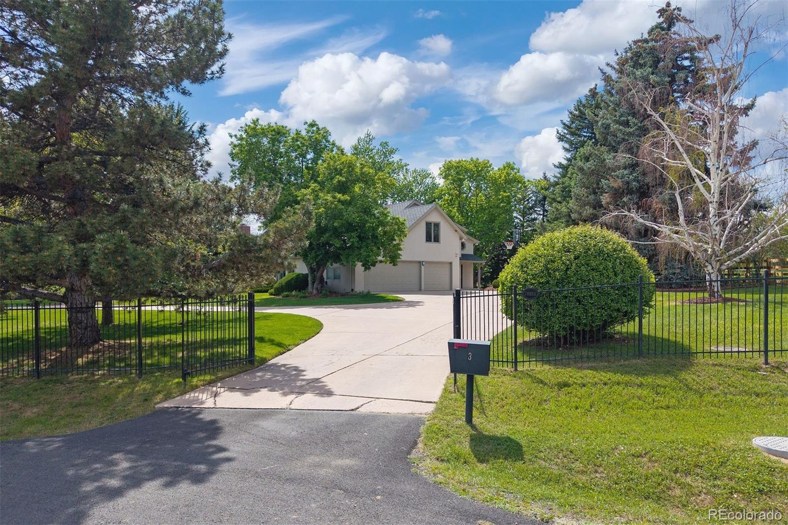 3 Tamarac Lane