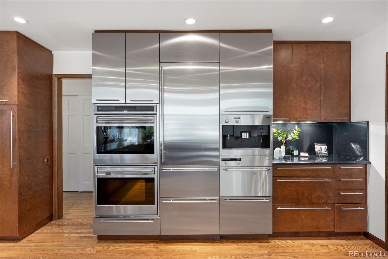3 Tamarac Lane