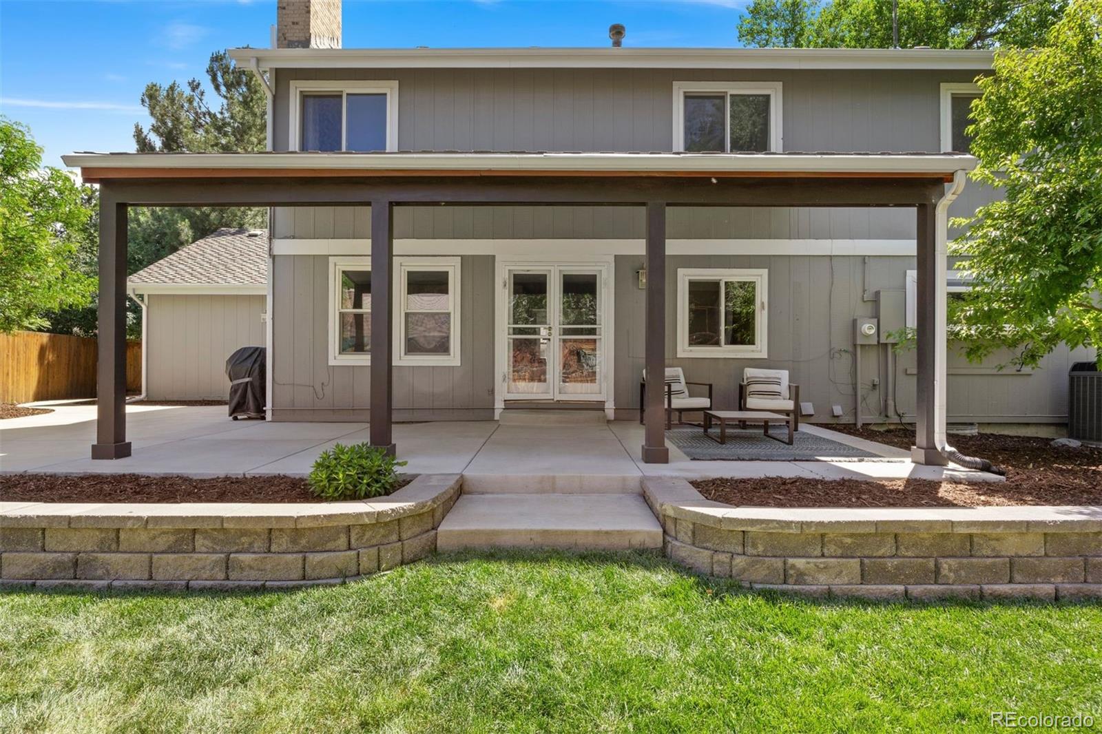 3085 E Hinsdale Avenue