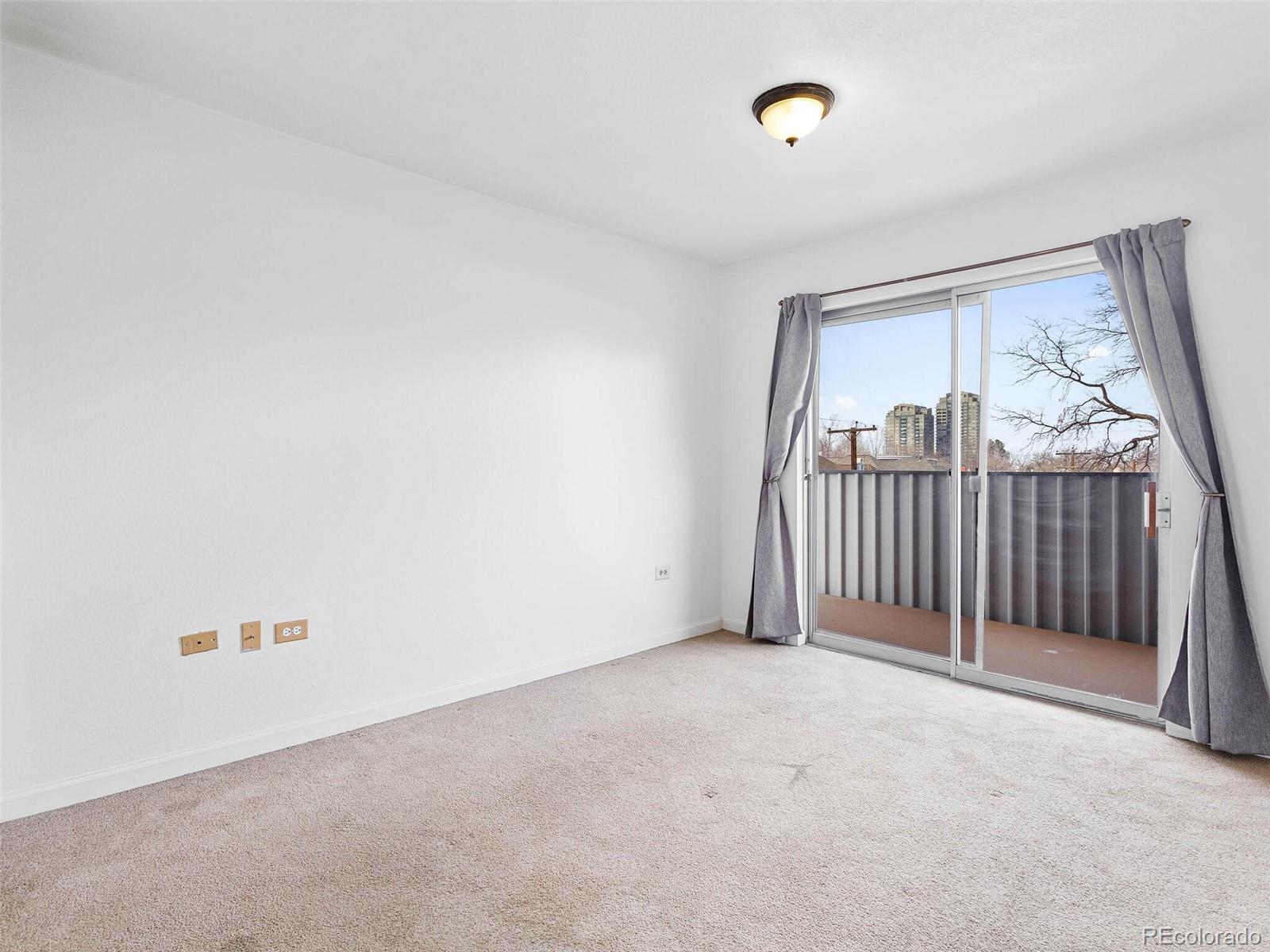 1313 Steele Street Unit: 306