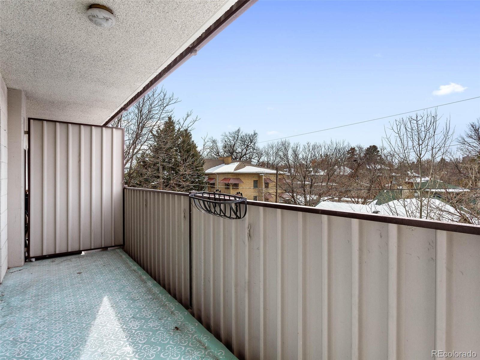 1313 Steele Street Unit: 306