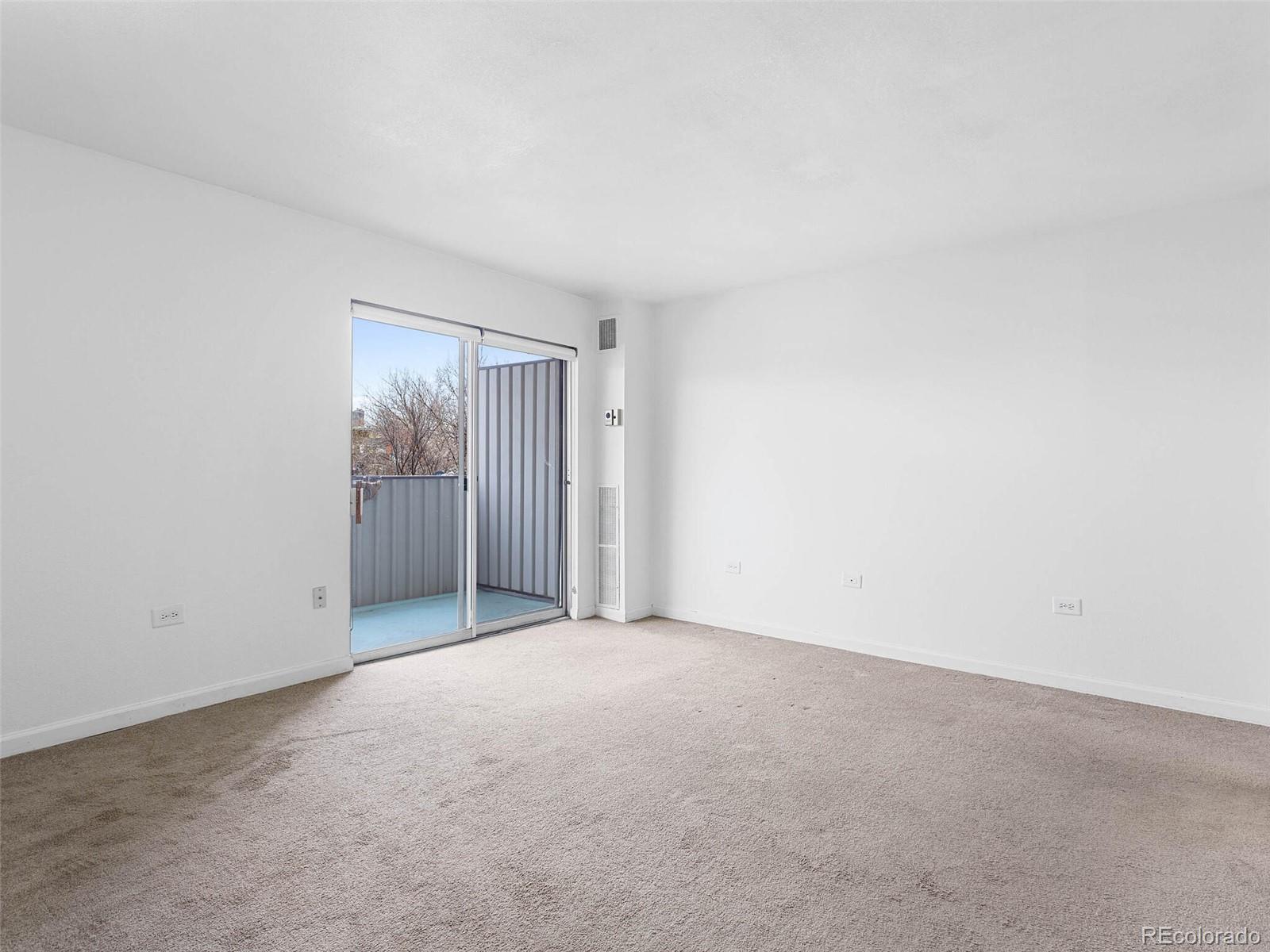 1313 Steele Street Unit: 306