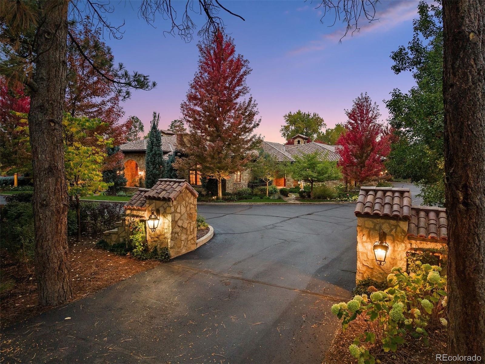7 Village Road