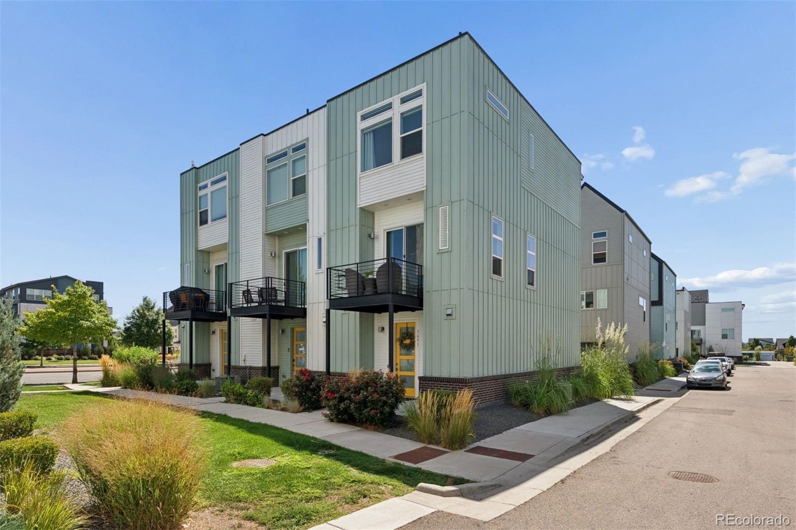1651 W 67th Circle