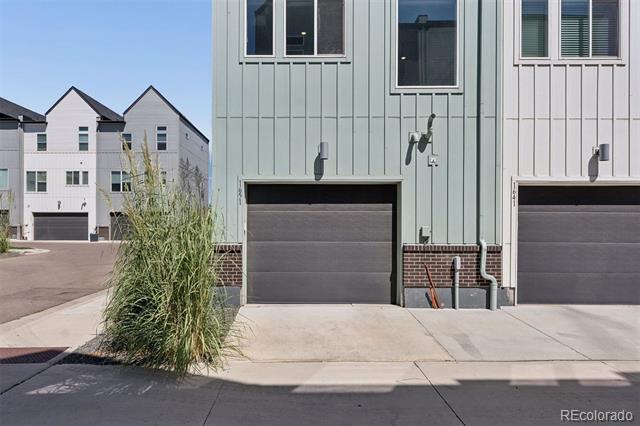 1651 W 67th Circle