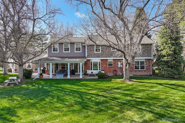 4 Brookside Drive