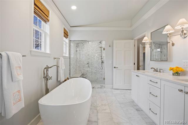 4 Brookside Drive