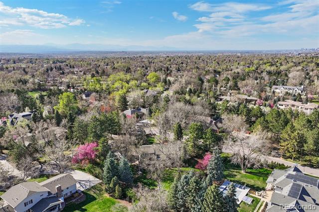 4 Brookside Drive