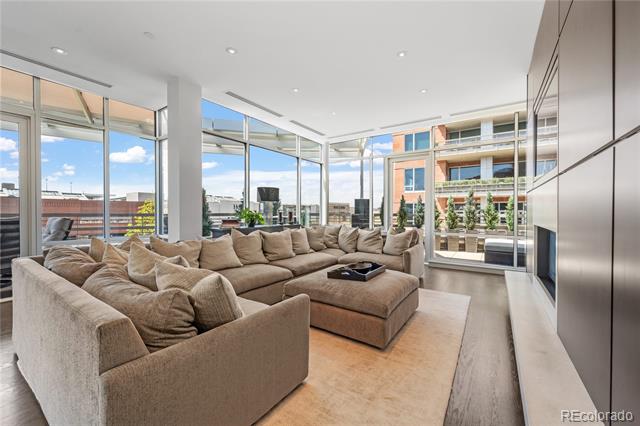 105 Fillmore Street Unit: 201