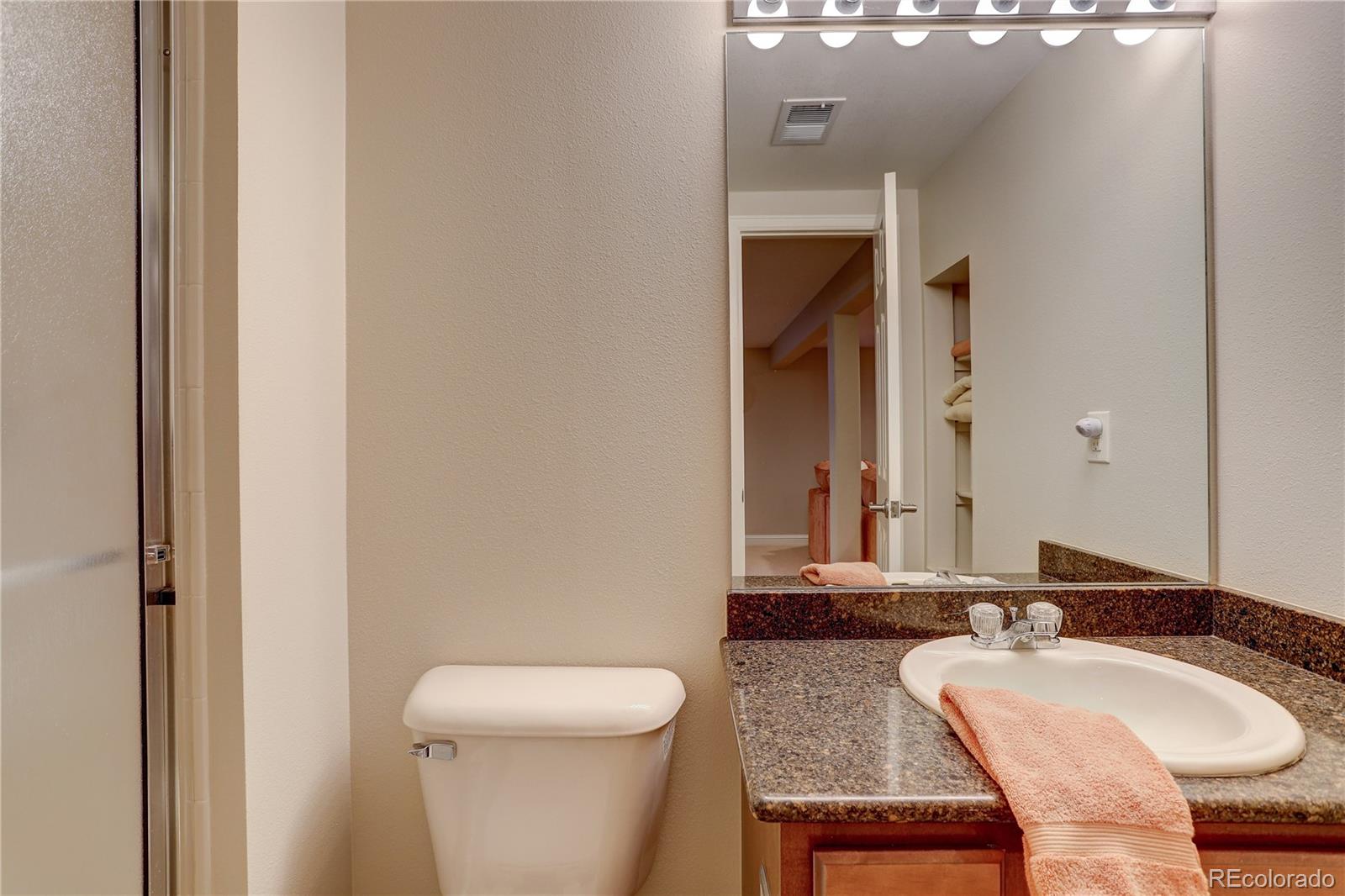 7172 S Glencoe Circle