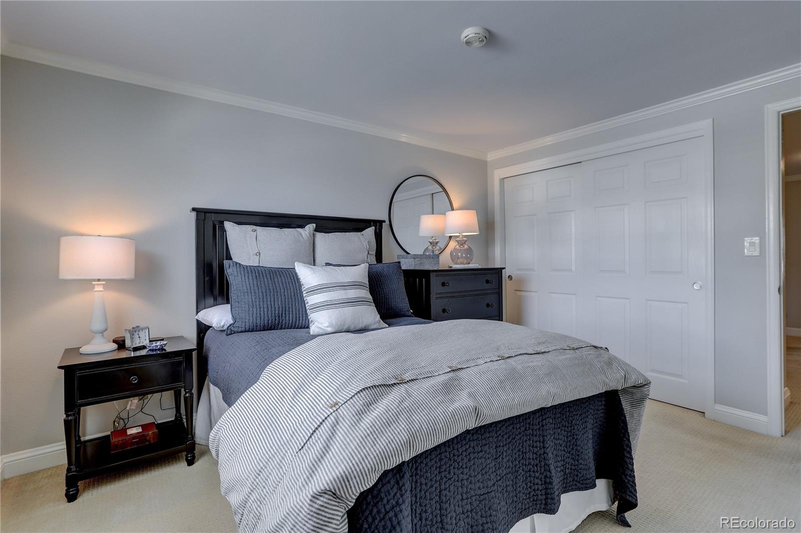 7172 S Glencoe Circle