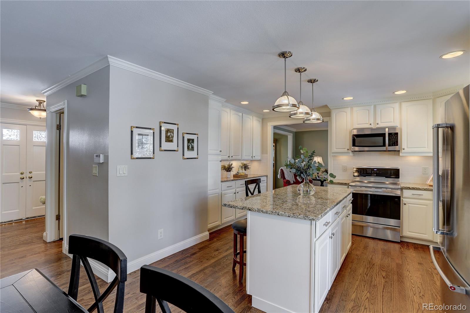 7172 S Glencoe Circle