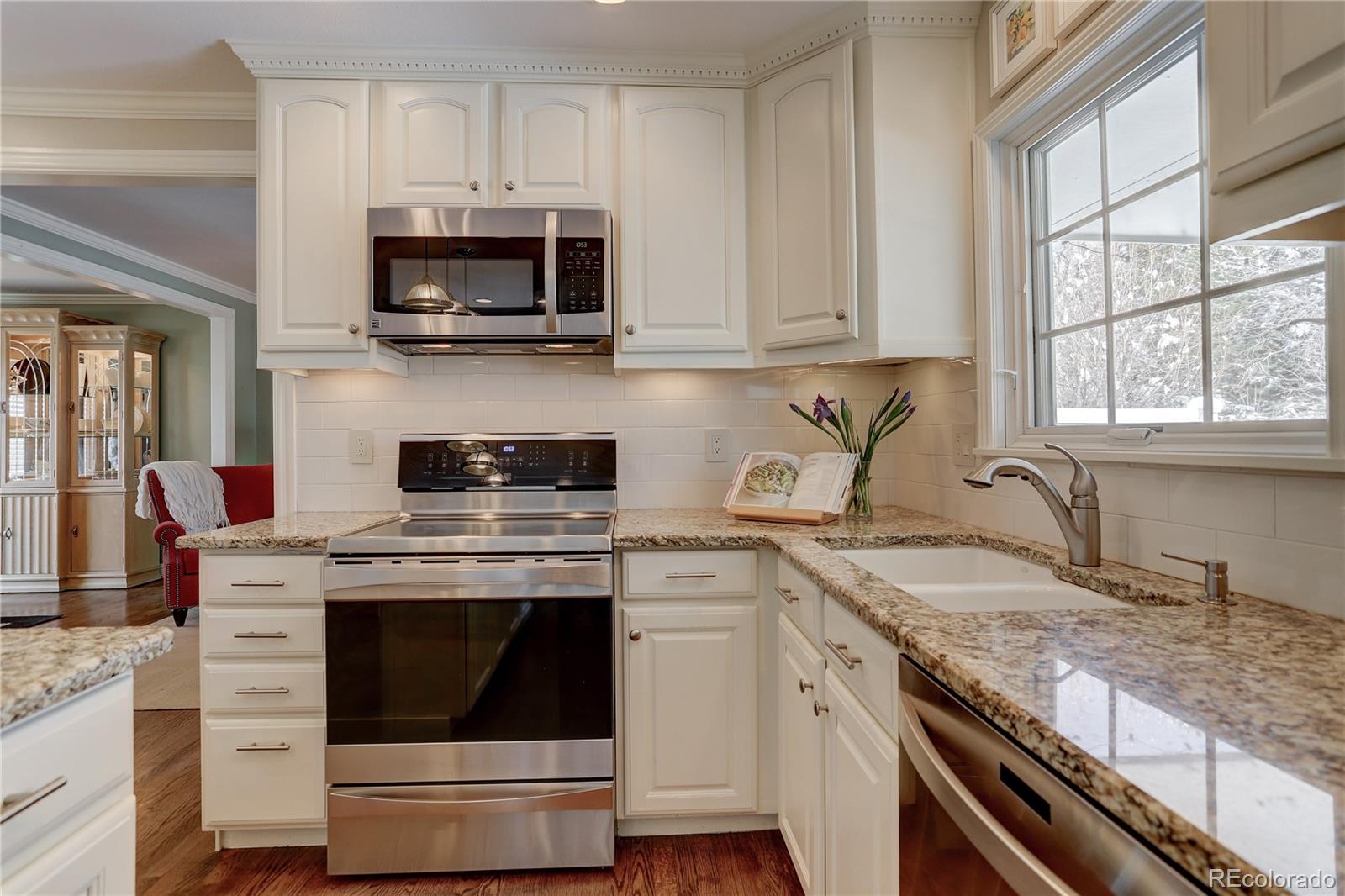 7172 S Glencoe Circle