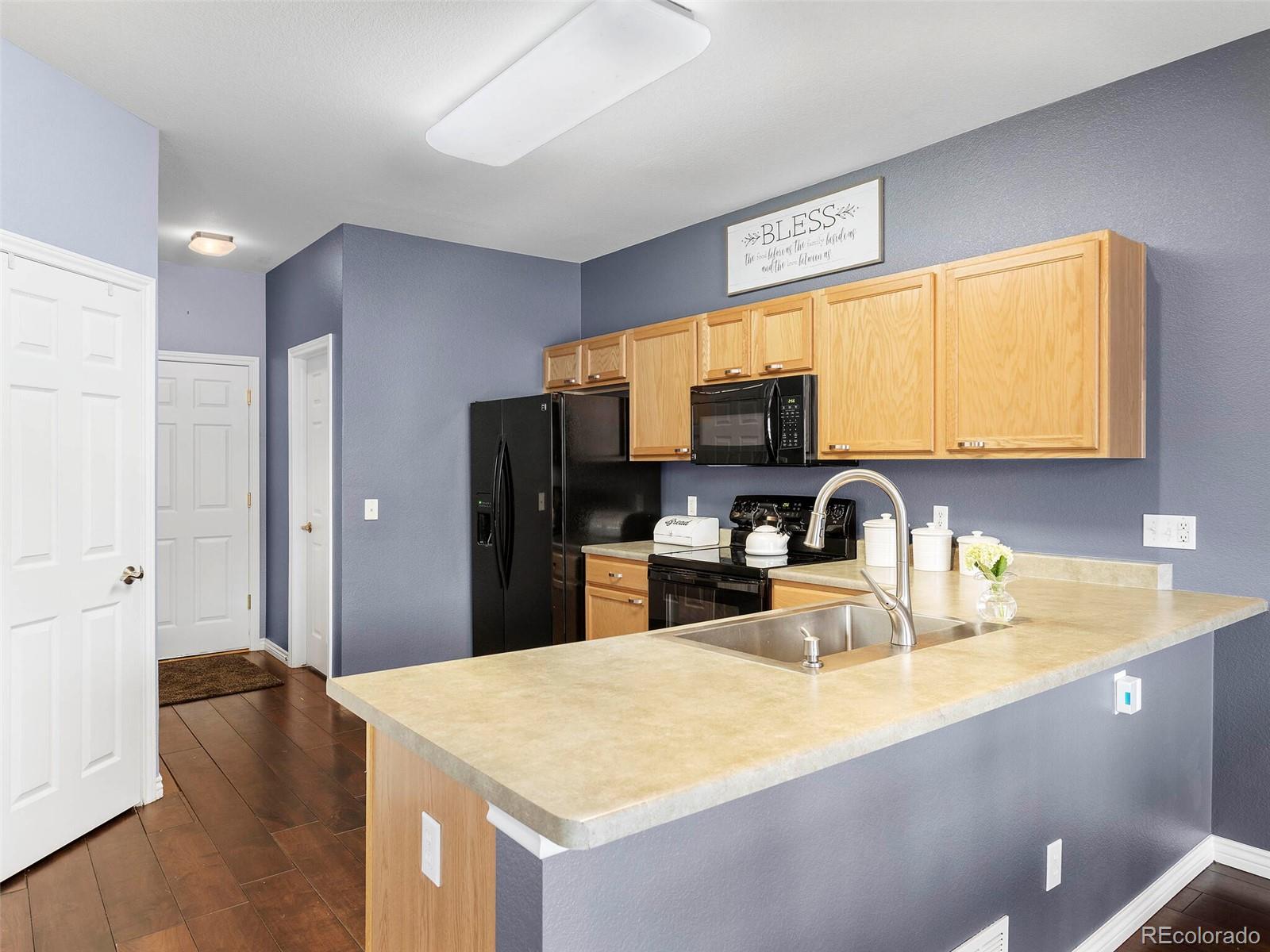 6020 W Colorado Lane