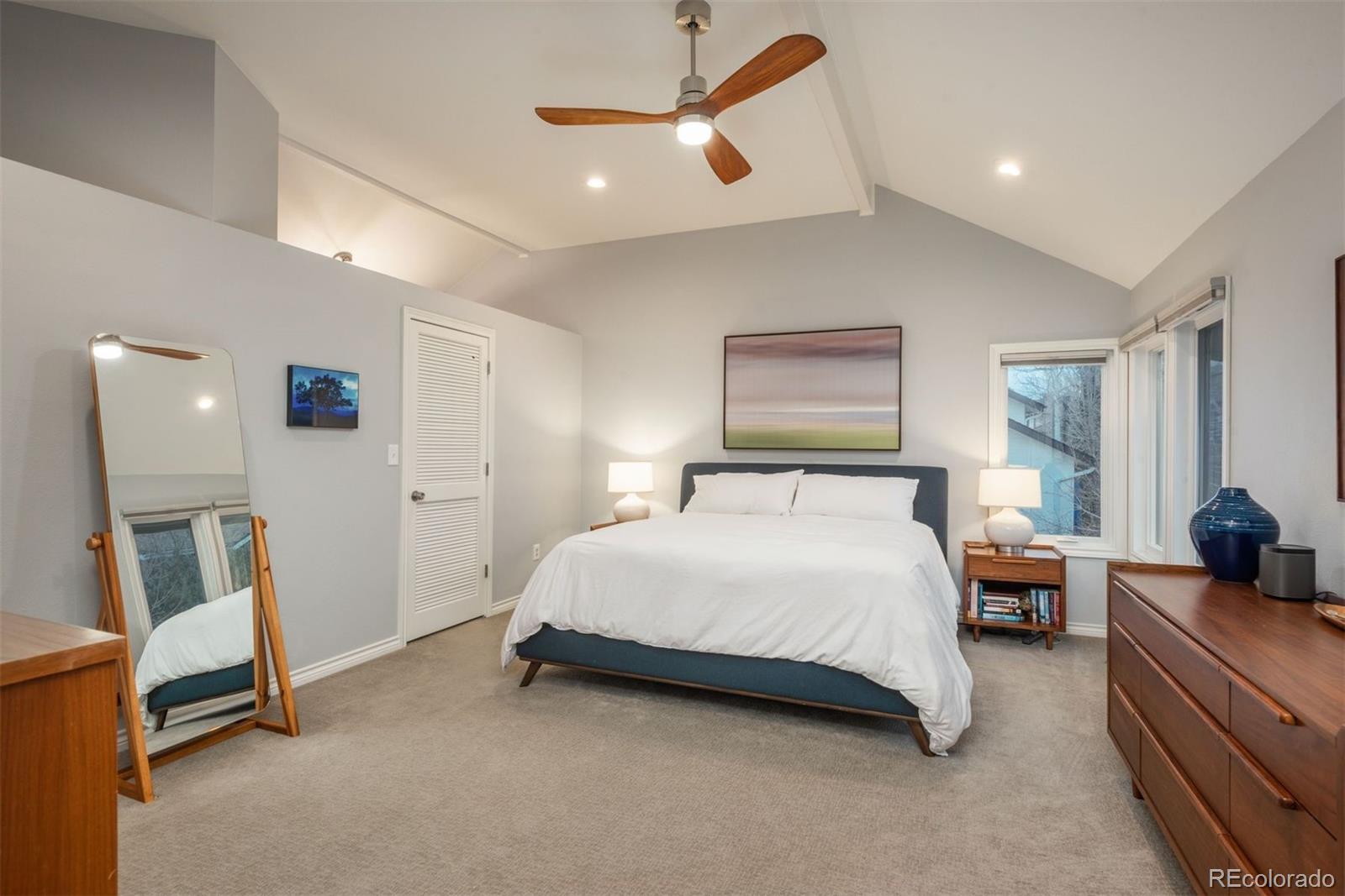 7896 S Fairfax Court