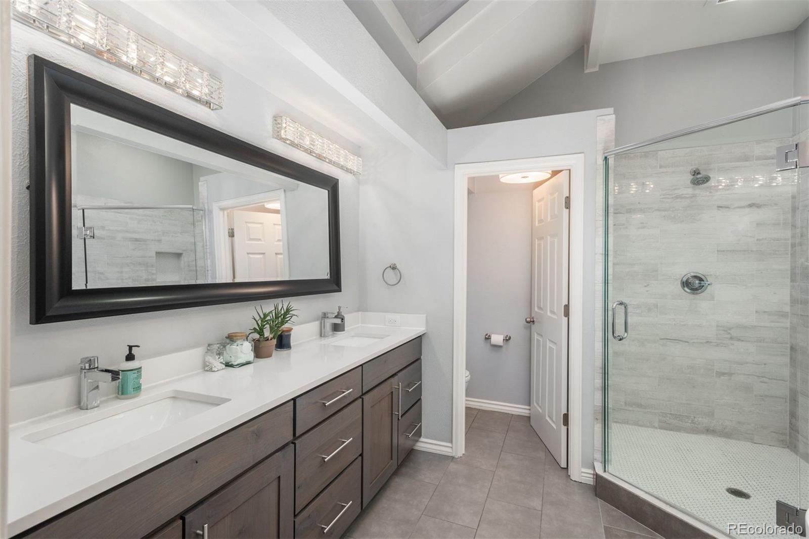 7896 S Fairfax Court