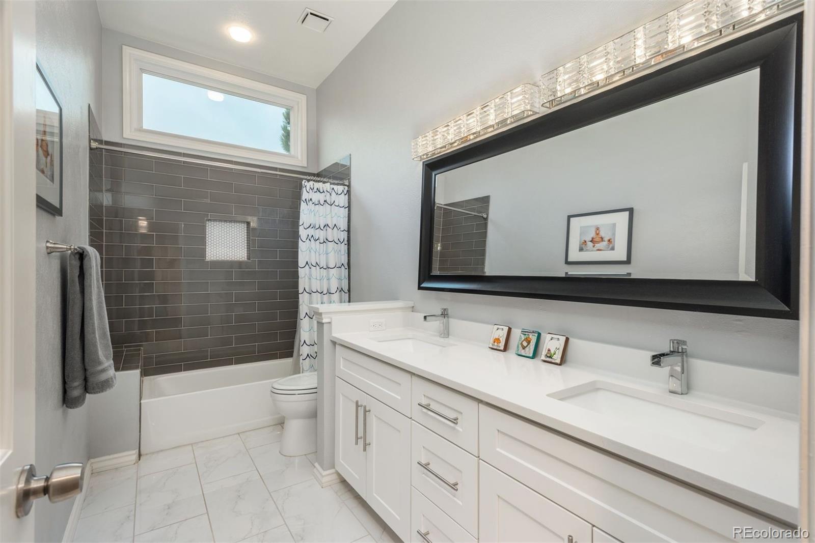 7896 S Fairfax Court